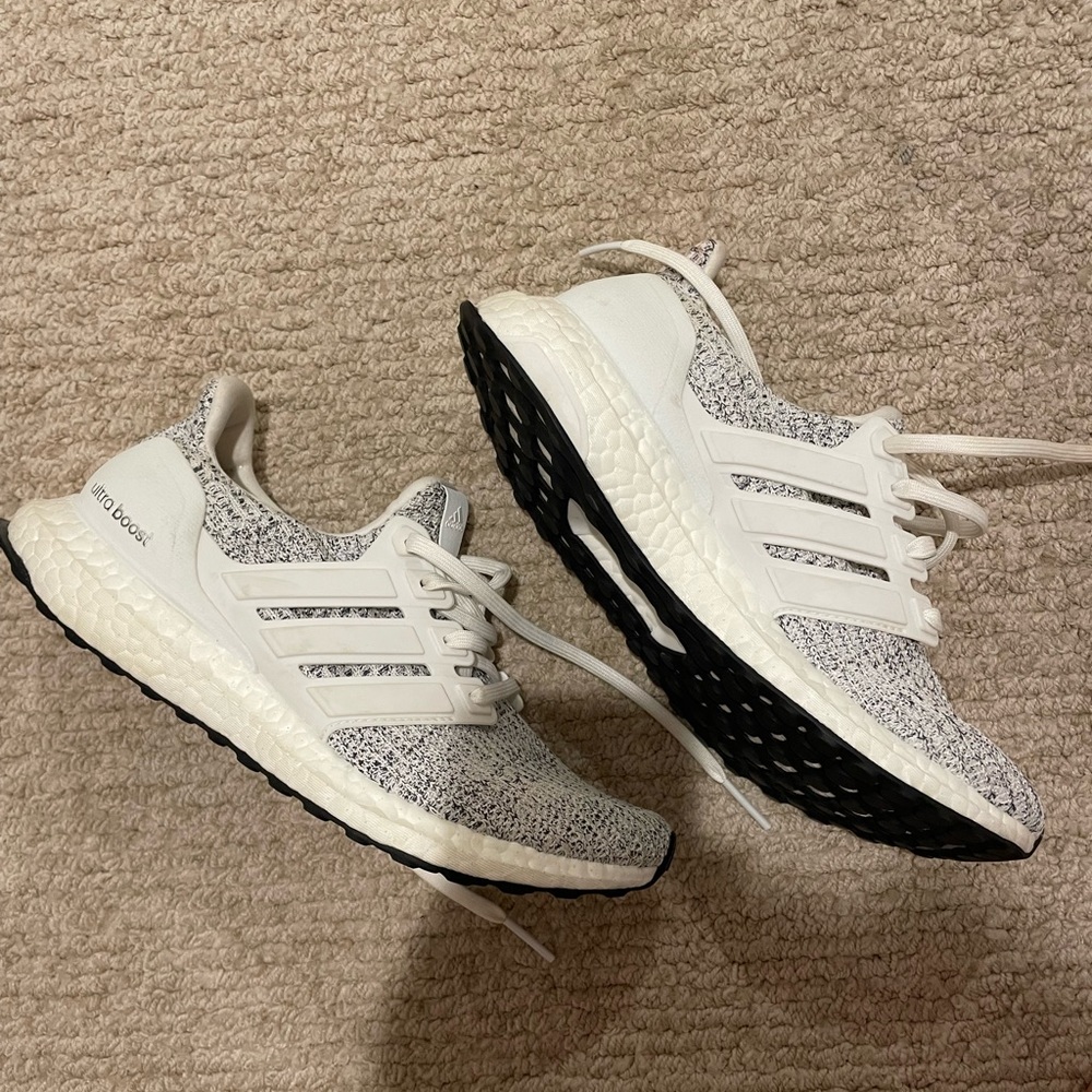 Adidas Ultra Boost Sneakers Women’s